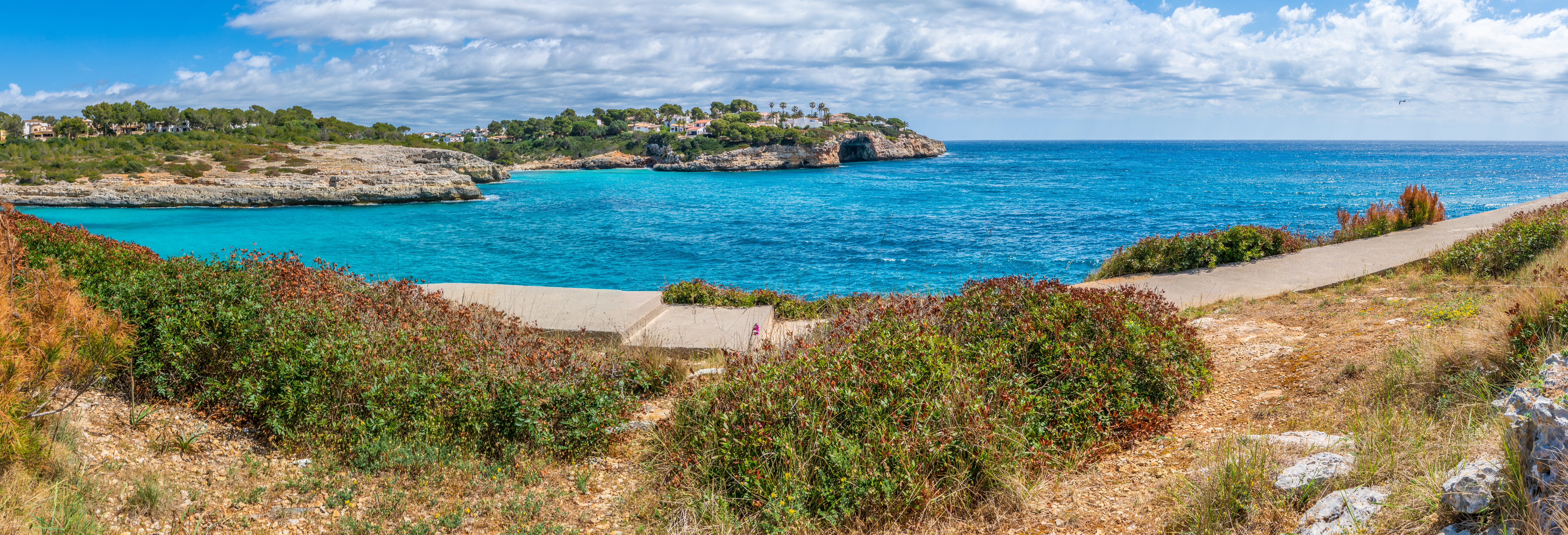 Manacor'daki Cala Mandia koyu