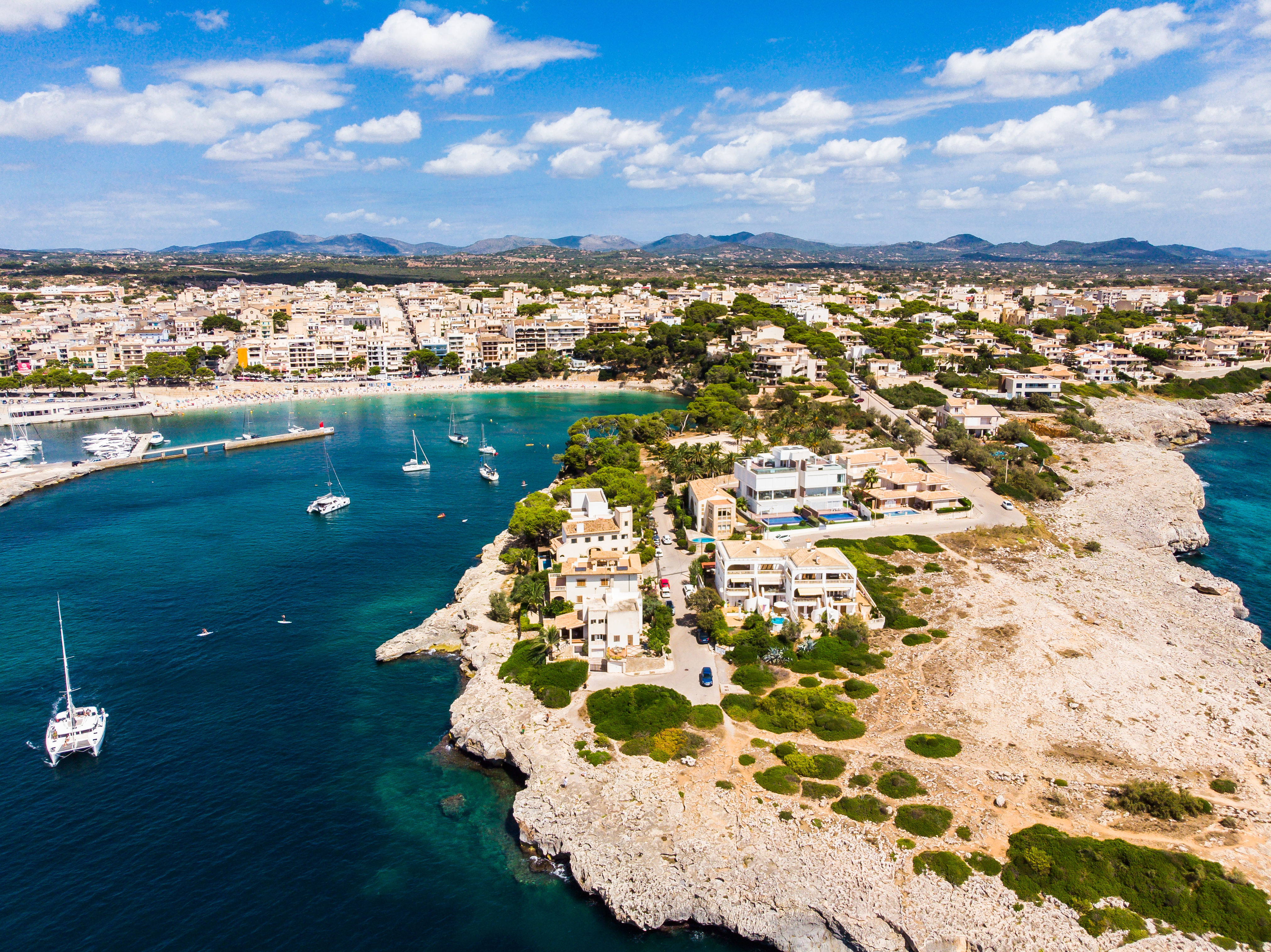 Wille na wybrzeżu Porto Cristo przy Cala Manacor