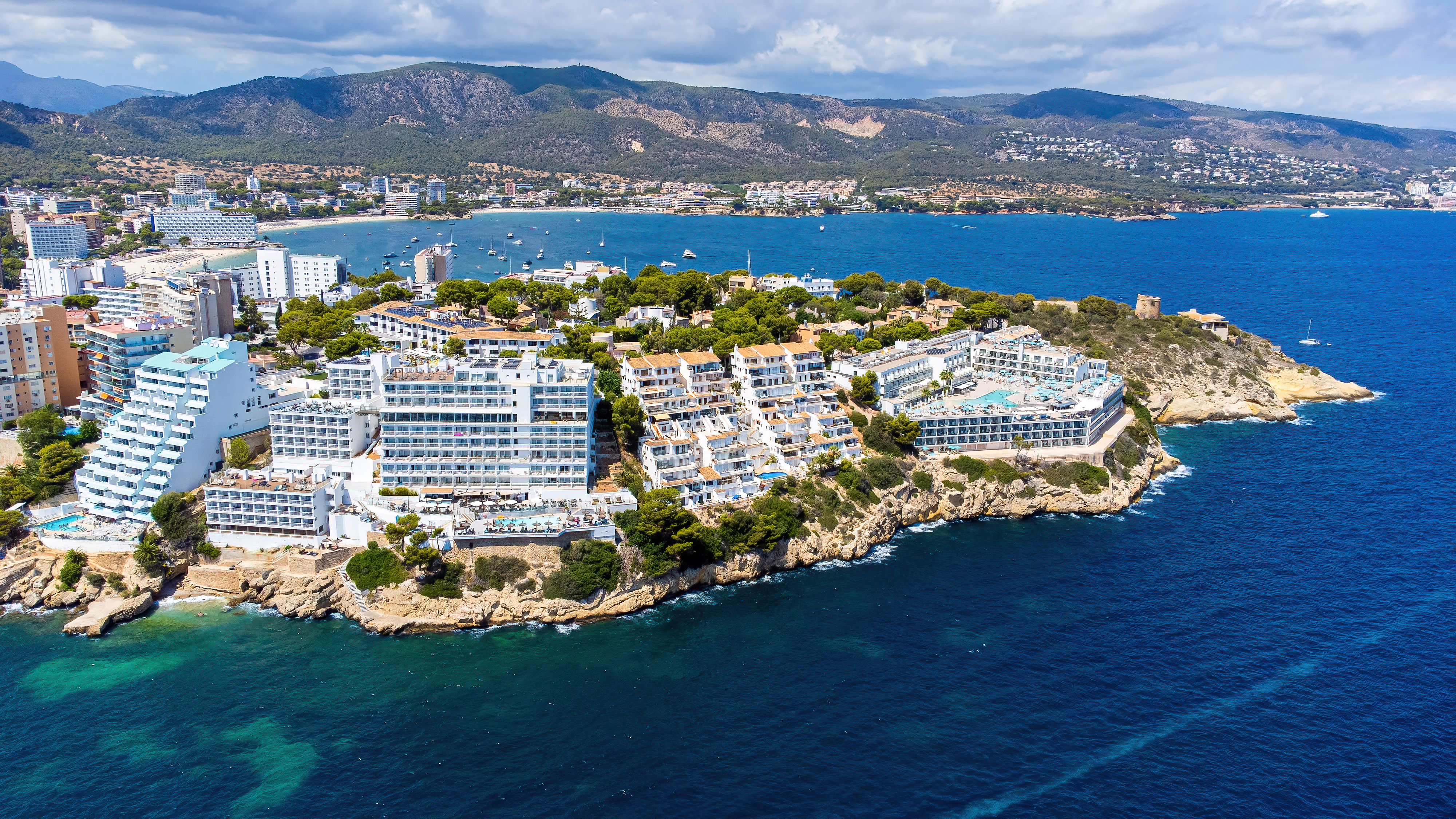 Hotel skyline of Torrenova